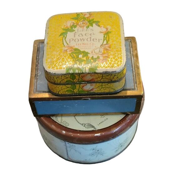 Vintage Lot of 3  Bath Tins Langlais Lavender Powder Lee's Face Powder Metal Box - Picture 1 of 13